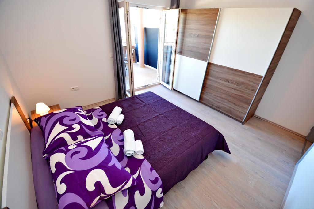 Apartments Clara Nin Zewnętrze zdjęcie